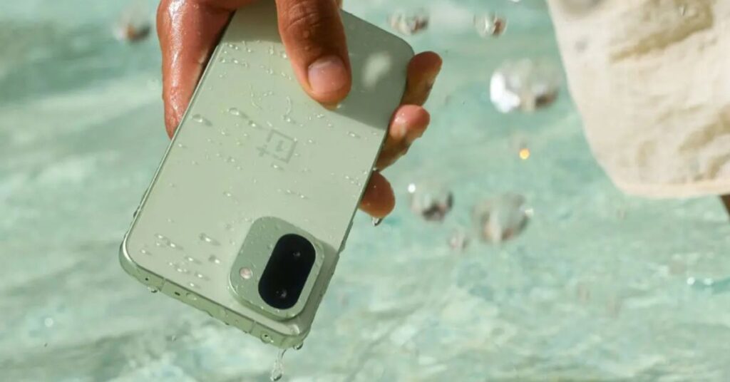 OnePlus 15R Review: क्या यह ₹47,999 के बजट में सबसे पावरफुल गेमिंग स्मार्टफोन है? जानें फीचर्स